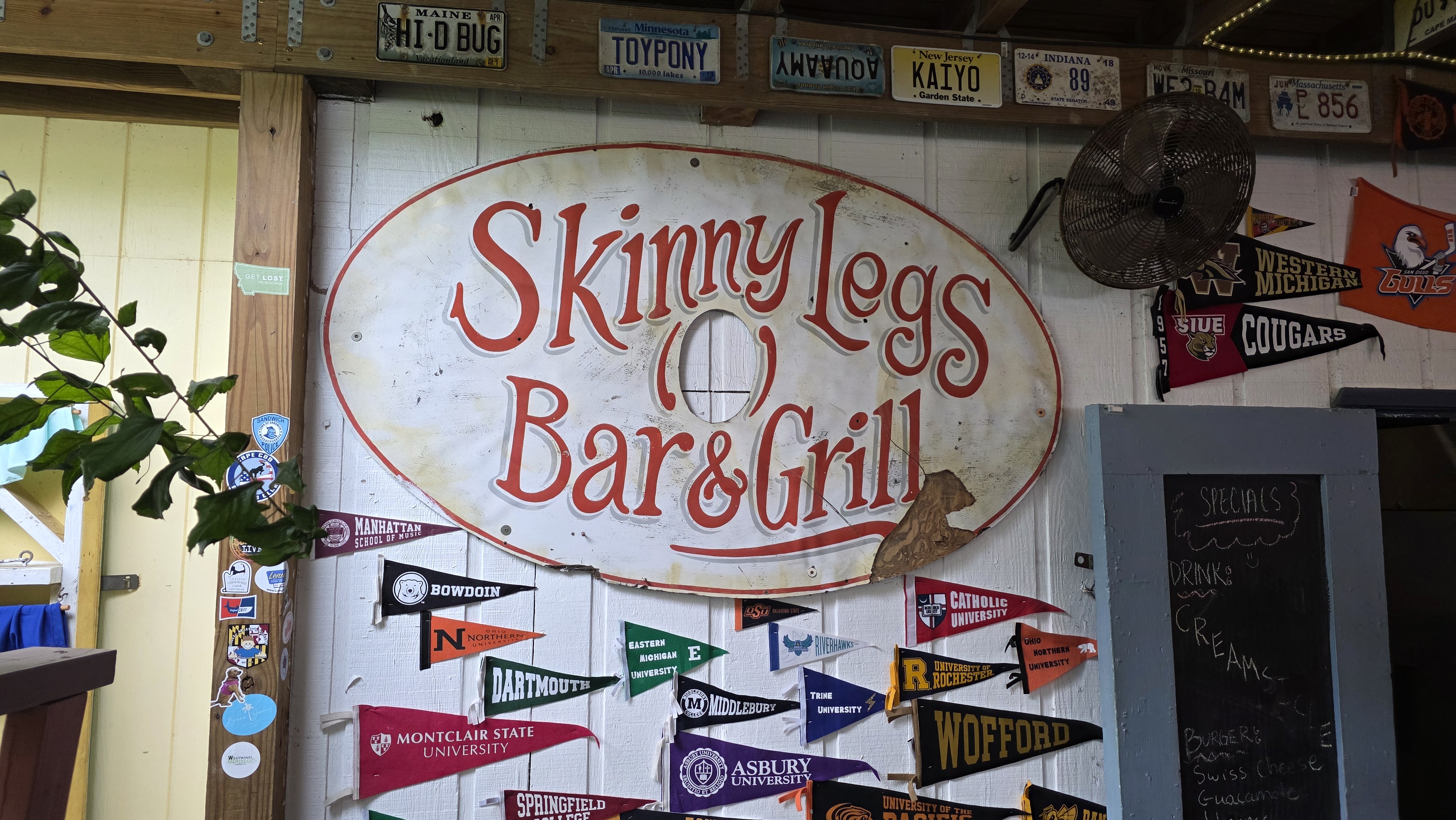 Skinny Legs Bar & Grill