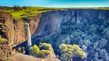 Phantom Falls